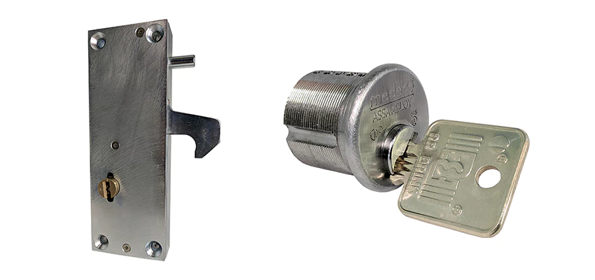 RR Fence Gates Brink Locks Repair in San Carlos, California